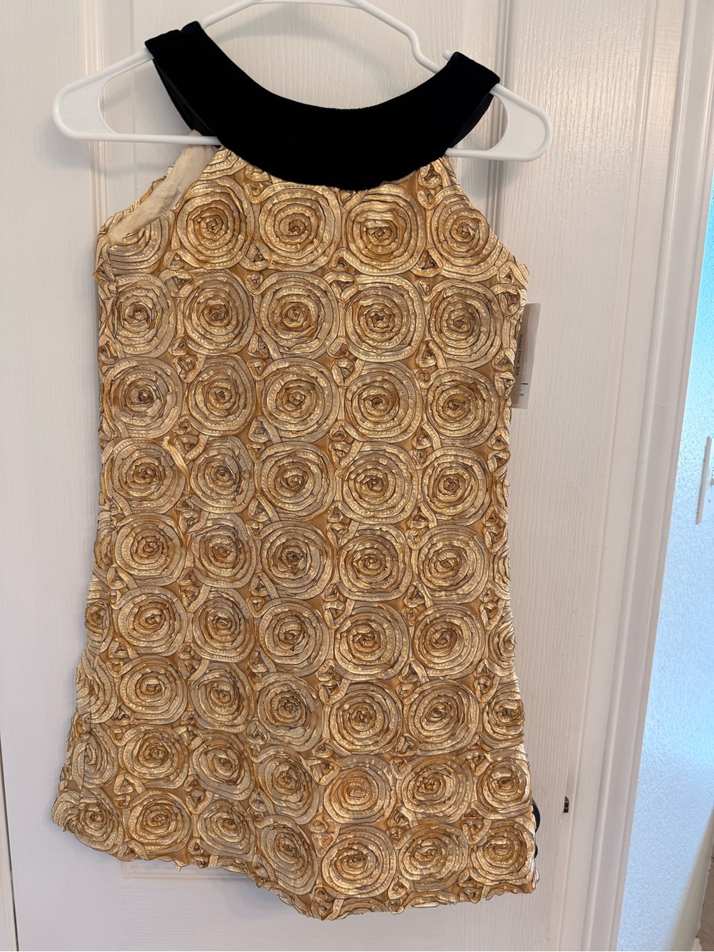 Girls Gold Rose-Pattern Halter Dress with Black Neck